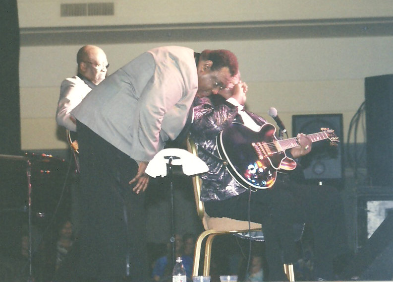 2001 BB King, Taj Mahal