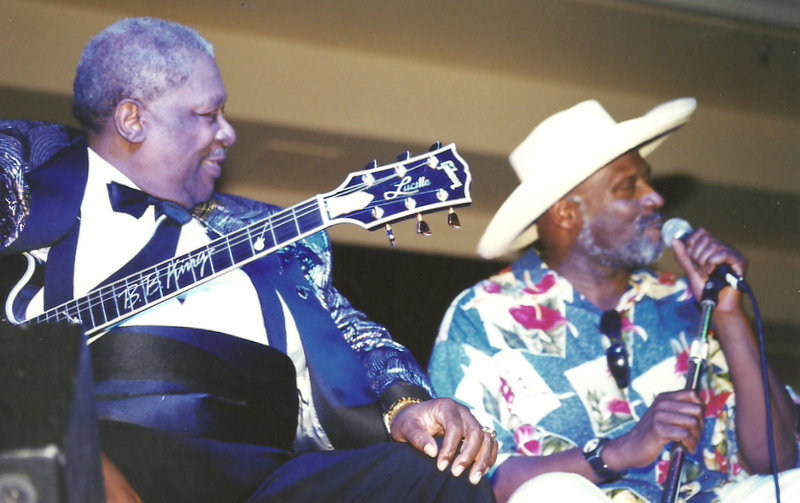 2001 BB King, Taj Mahal