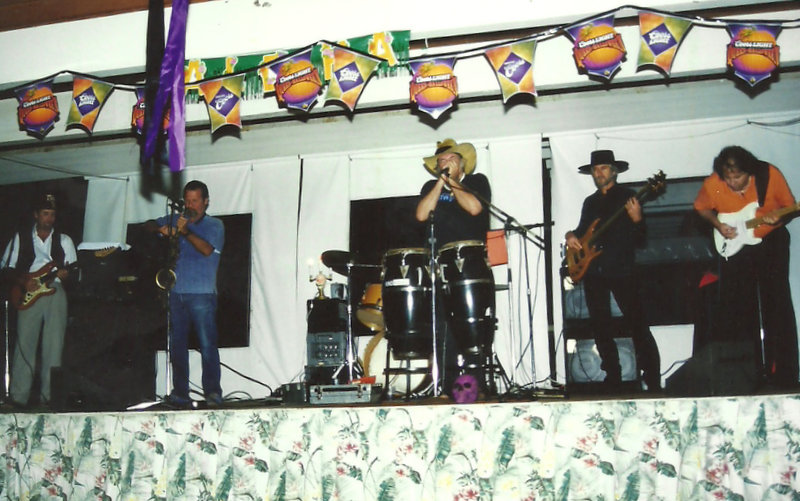 2001 Rally Rock & Ribs