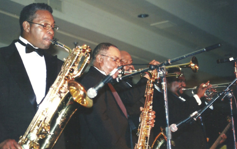 2002